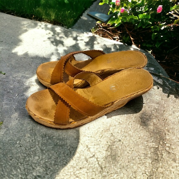 Michael Kors Vintage espadrille suede mules. Gently worn. Super vintage - Picture 11 of 17